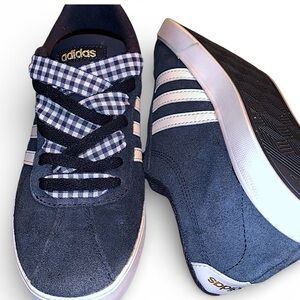 Adidas Low Pro Casual Tennis Shoe - Navy & White - Size 8 - Preppy Ribbon Laces